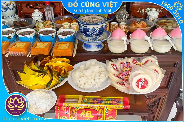 ý nghĩa của cúng mùng 1 và ngày Rằm